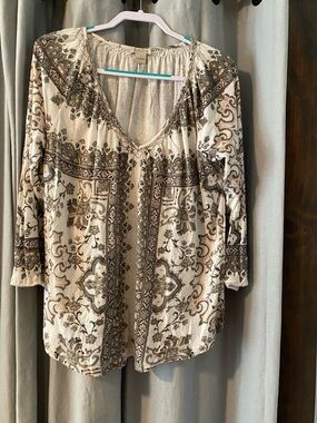 Lucky Brand Cream and Brown Paisley V-Neck Long Sleeve Tee, Women’s Size Large